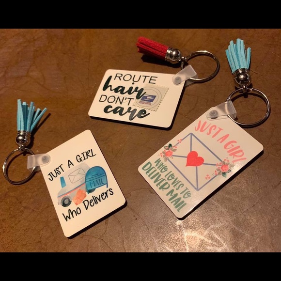 Mail Carrier keychain - Picture 3 of 4